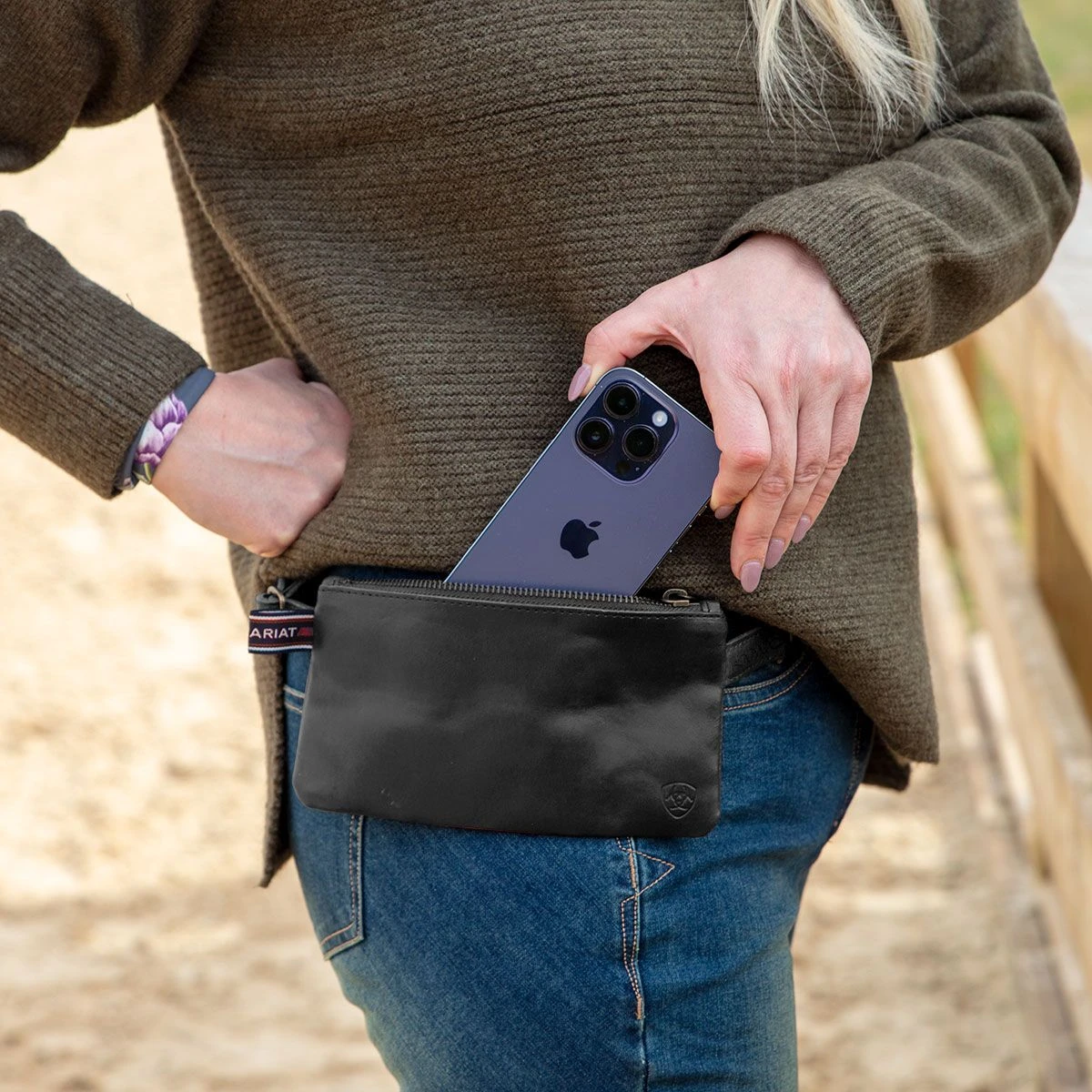 Ariat Mobile Caddy Belt 3 Ariat Mobile Caddy Belt